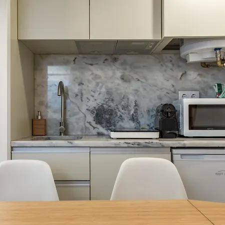 Apartment Bombarda By Dream